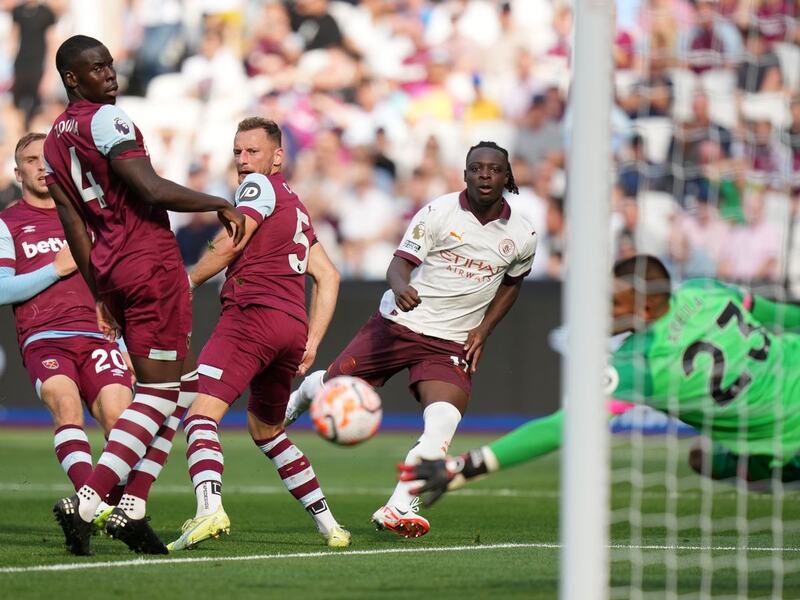 West Ham United vs Manchester City - Cơn thịnh nộ của The Citizen